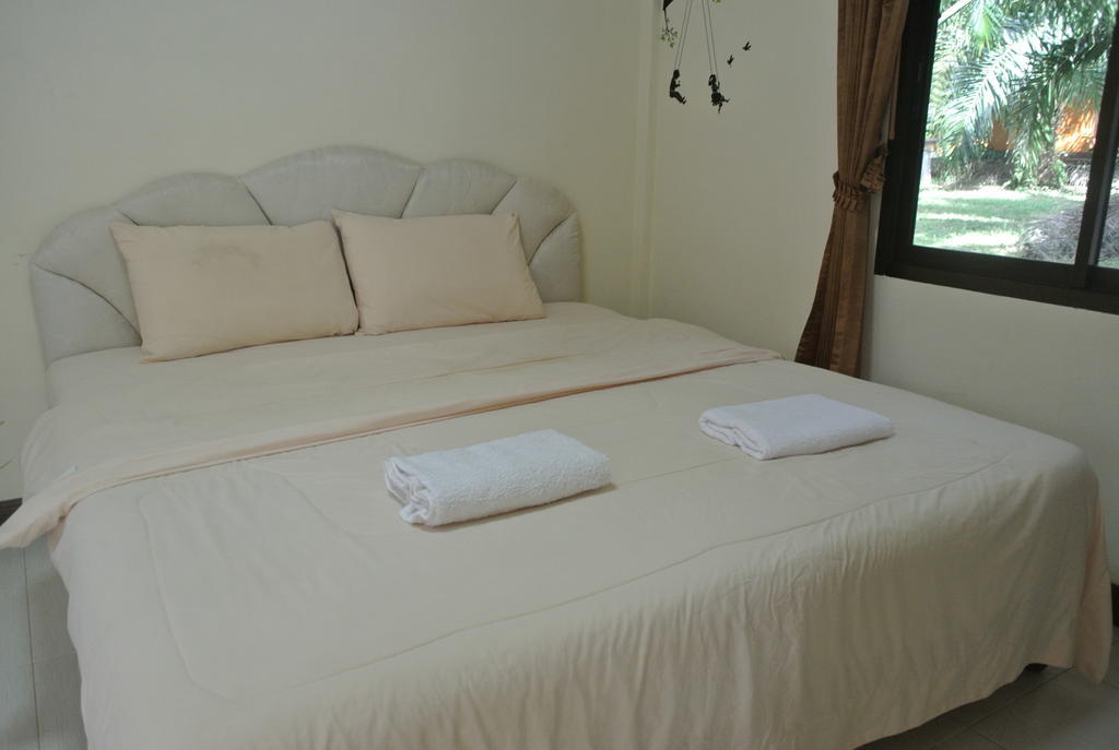 Bantatuk Resort & Restaurant Ban Tha Khun Стая снимка