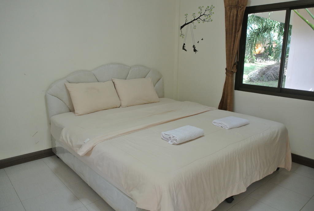 Bantatuk Resort & Restaurant Ban Tha Khun Екстериор снимка