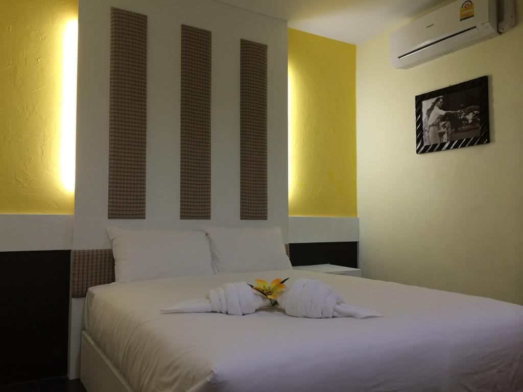 Bantatuk Resort & Restaurant Ban Tha Khun Екстериор снимка